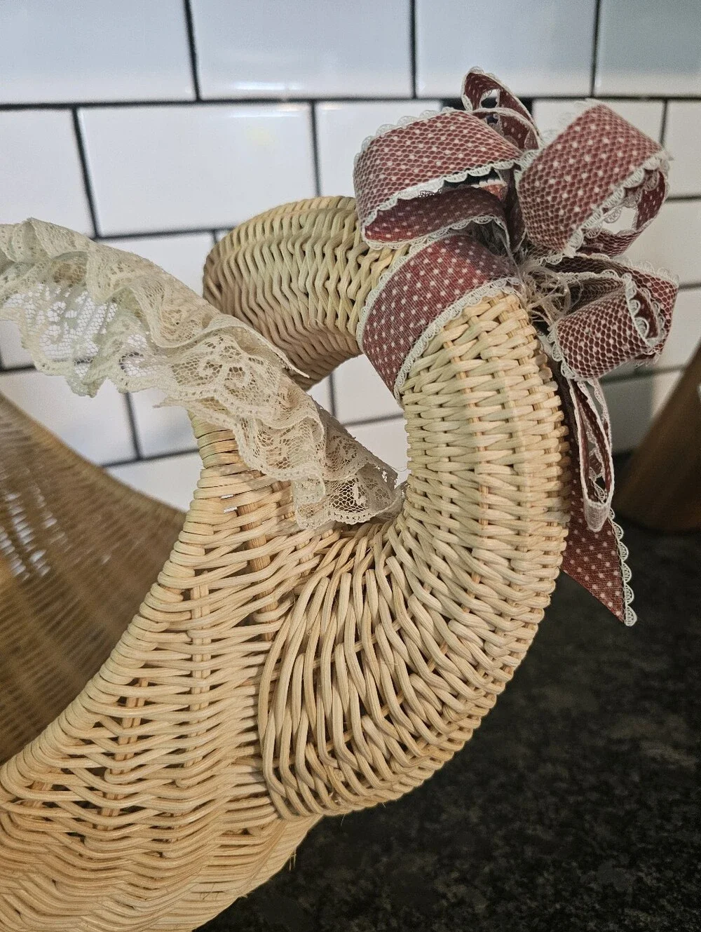 Cottagecore Goose Basket 3D Full Shape Wicker Lace Ribbon Neck Feet Vintage Rare